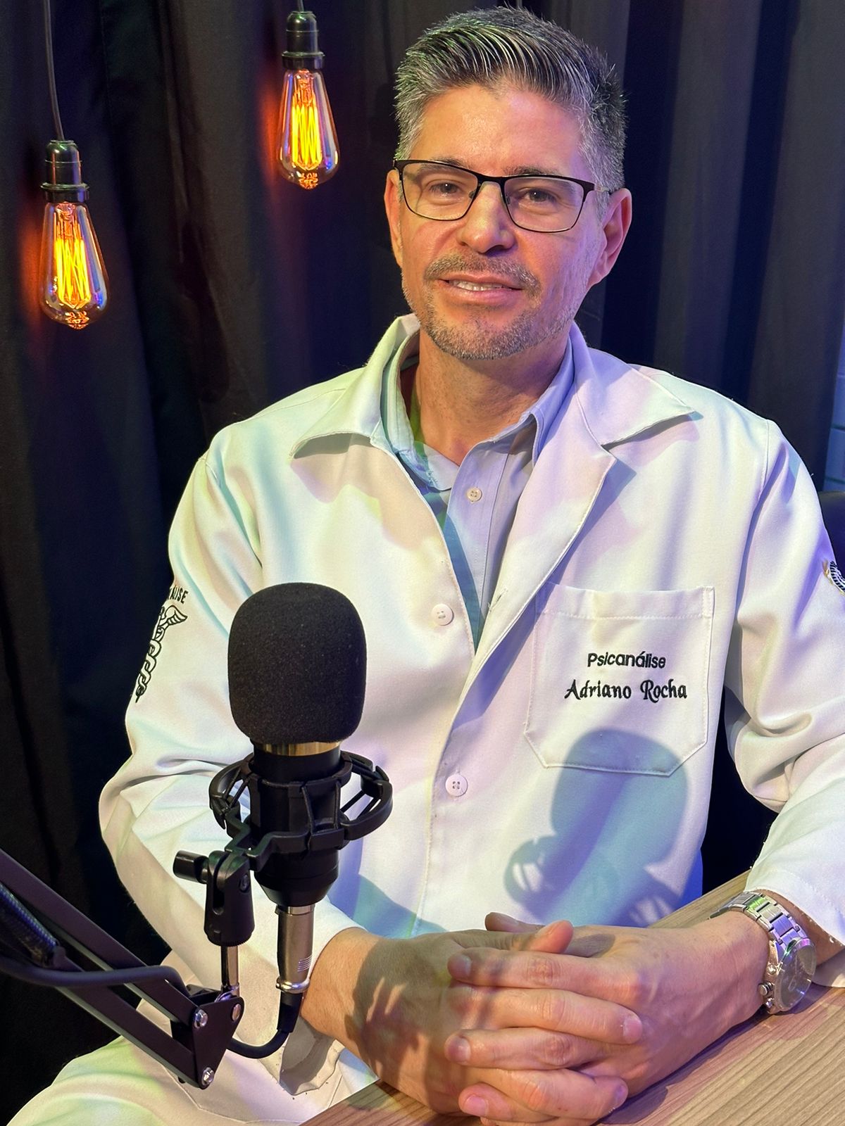 Prof. Adriano Rocha